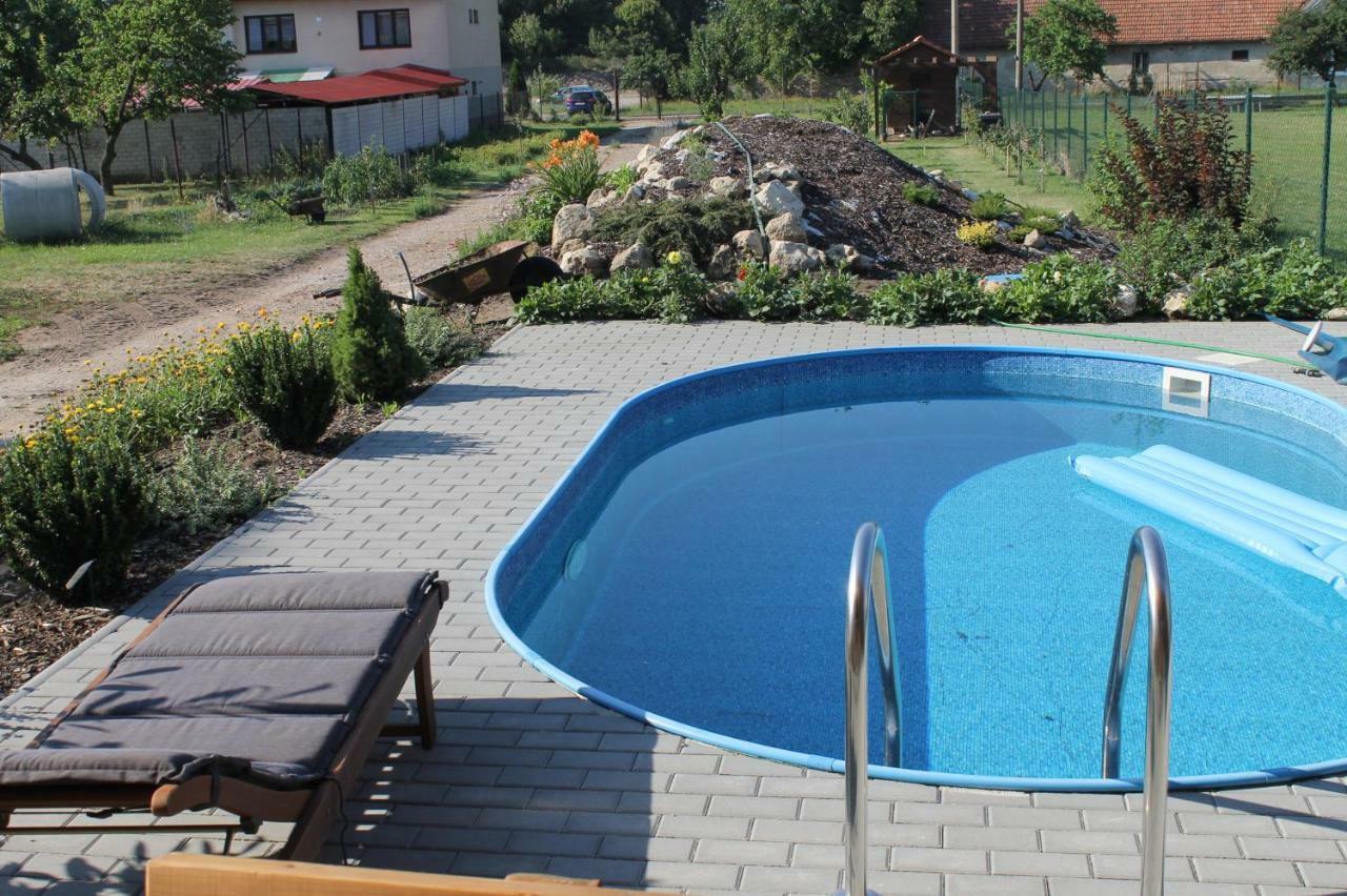 "U Capa" Krasny Apartman V Sedleci Sedlec  Zewnętrze zdjęcie