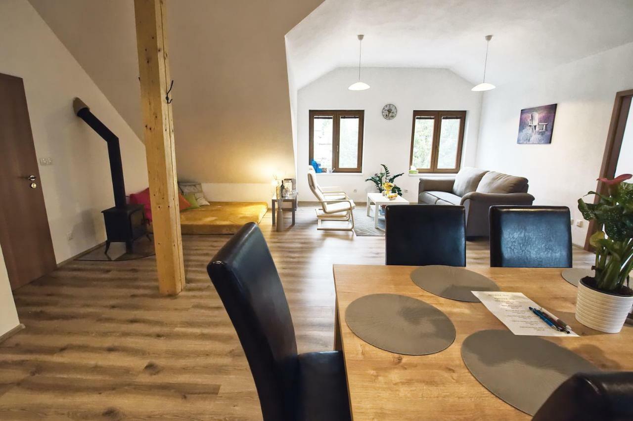 "U Capa" Krasny Apartman V Sedleci Sedlec  Zewnętrze zdjęcie