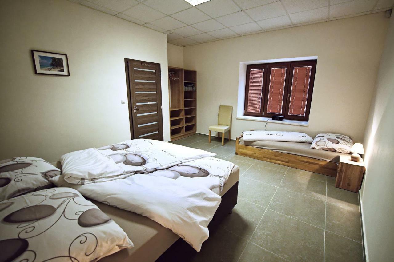 "U Capa" Krasny Apartman V Sedleci Sedlec  Zewnętrze zdjęcie