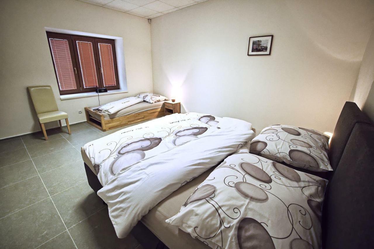 "U Capa" Krasny Apartman V Sedleci Sedlec  Zewnętrze zdjęcie